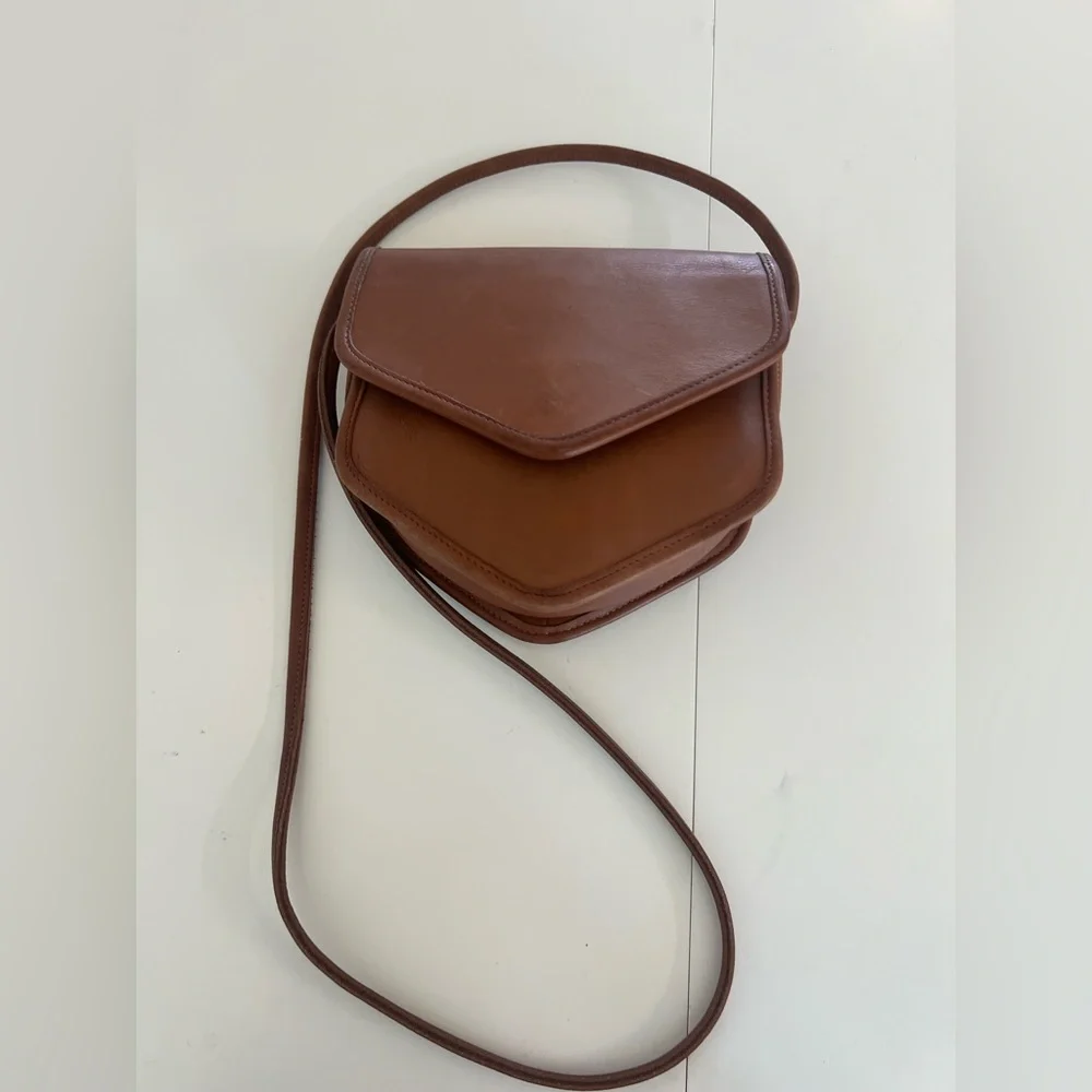 Coach‎ Vintage Megan Tan Leather Flap Front Geometric Crossbody Bag